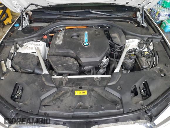 2019 BMW 5 Series 530e with VIN WBAJA9C55KB398758, listed as a Copart auction lot 62708525 with 97,808 mi miles and Clean title. Bid and sale history available at DreamBid. Image 11.