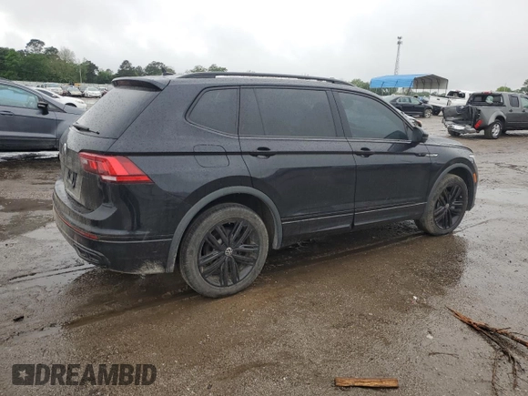 2022 Volkswagen Tiguan SE R-Line Black with VIN 3VVCB7AX9NM054396, listed as a Copart auction lot 52229505 with 30,231 mi miles and Non repairable. Bid and sale history available at DreamBid. Image 3.