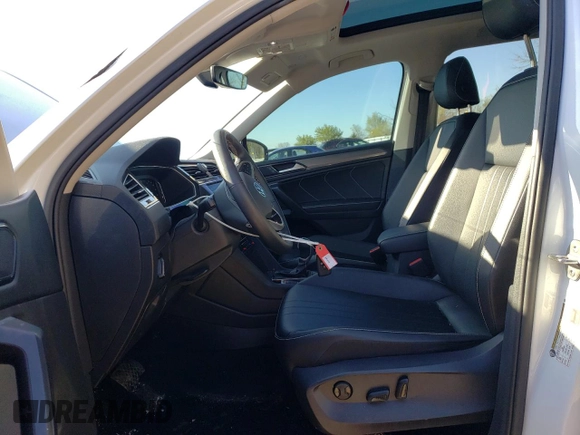 2022 Volkswagen Tiguan SE with VIN 3VV2B7AX9NM127634, listed as a Copart auction lot 55668325 with 47,734 mi miles and Salvage title. Bid and sale history available at DreamBid. Image 7.