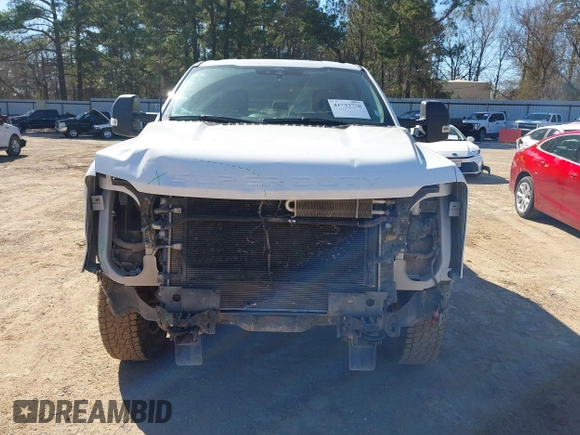 2024 Ford Super Duty F-250 SRW XL with VIN 1FT7W2BT7REE11458, listed as a IAAI auction lot 41733770 with 30,695 mi miles. Bid and sale history available at carsss.com. Image 13.
