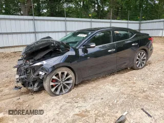 2016 Nissan Maxima SL z VIN 1N4AA6AP7GC390920, wystawiony jako Copart lot #55639055 z przebiegiem 231 948 mil mil oraz Szkoda całkowita • Salvage title. Historia ofert i sprzedaży dostępna na DreamBid. Obrazek 1.