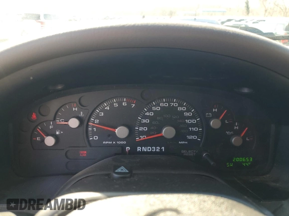 2003 Ford Explorer XLT z VIN 1FMZU63W83ZA78102, wystawiony jako Copart lot #44951235 z przebiegiem 200 653 mil mil oraz Szkoda całkowita • Salvage title. Historia ofert i sprzedaży dostępna na DreamBid. Obrazek 9.