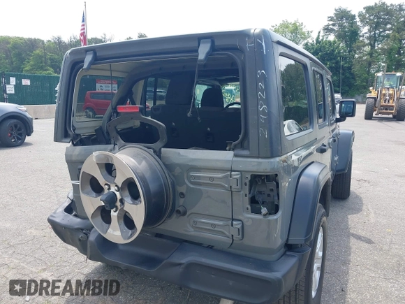 2020 Jeep Wrangler Unlimited Black and Tan with VIN 1C4HJXDG3LW298223, listed as a IAAI auction lot 42446032 with 17,688 mi miles and . Bid and sale history available at DreamBid. Image 4.