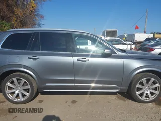 2017 Volvo XC90 Inscription with VIN YV4A22PL3H1179969, listed as a IAAI auction lot 40649647 with 122,400 mi miles. Bid and sale history available at carsss.com. Image 13.