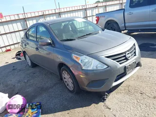 2016 Nissan Versa SV with VIN 3N1CN7APXGL904067, listed as a IAAI auction lot 40968514 with 107,909 mi miles. Bid and sale history available at carsss.com. Image 1.