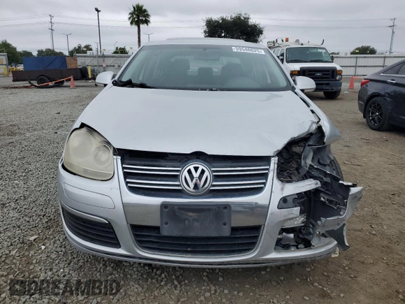 2007 Volkswagen Jetta Wolfsburg Edition with VIN 3VWEF71K57M138599, listed as a Copart auction lot 59546025 with 205,460 mi miles and Salvage title. Bid and sale history available at DreamBid. Image 5.