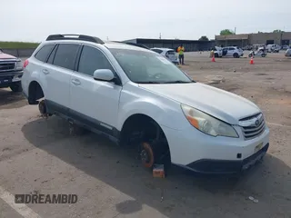 2012 Subaru Outback Limited с VIN 4S4BRBKC3C3207658, выставлен на аукционе IAAI как лот 42004494 с пробегом 138 698 миль миль и . История ставок и продаж доступна на DreamBid. Изображение 1.
