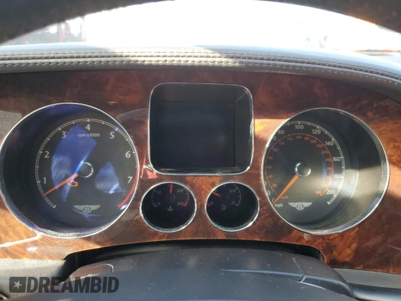 2005 Bentley Continental GT GT with VIN SCBCR63W15C023866, listed as a Copart auction lot 88084335 with Not provided miles and Salvage title. Bid and sale history available at DreamBid. Image 9.