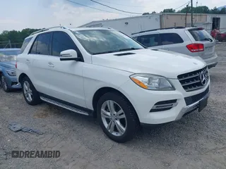 2015 Mercedes-Benz M 350 with VIN 4JGDA5JB0FA452749, listed as a IAAI auction lot 42412440 with 88,304 mi miles and . Bid and sale history available at DreamBid. Image 1.