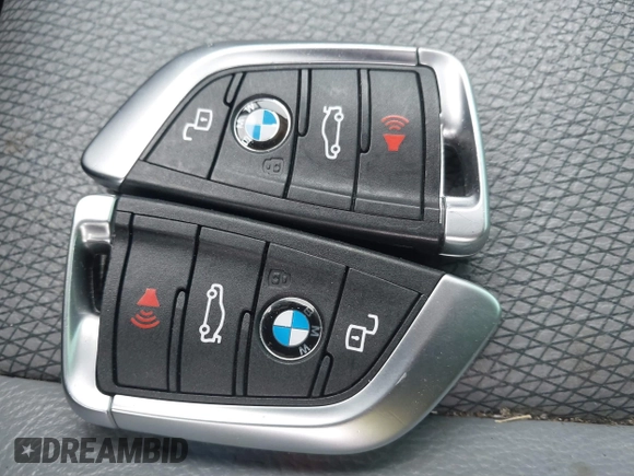 2022 BMW X3 M with VIN 5YM13EC07N9K40760, listed as a IAAI auction lot 41502792 with 30,764 mi miles and . Bid and sale history available at DreamBid. Image 11.
