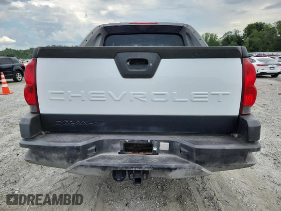 2005 Chevrolet Avalanche Z71 with VIN 3GNEK12Z65G219301, listed as a Copart auction lot 65975895 with 187,226 mi miles and Clean title. Bid and sale history available at DreamBid. Image 6.
