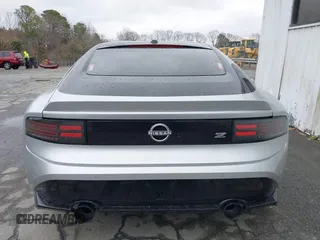 2024 Nissan Z Performance с VIN JN1BZ4BH8RM362157, выставлен на аукционе IAAI как лот 41553369 с пробегом 398 миль миль и . История ставок и продаж доступна на DreamBid. Изображение 16.