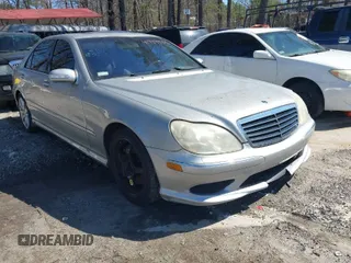 2003 Mercedes-Benz S-Class 5.0L with VIN WDBNG84J03A377024, listed as a IAAI auction lot 41749903 with 114,096 mi miles. Bid and sale history available at carsss.com. Image 1.