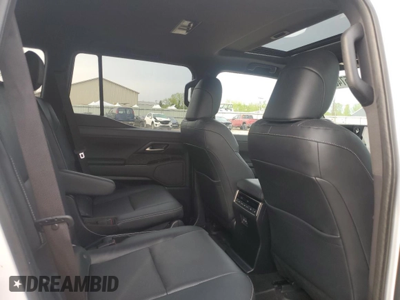2024 Lexus GX 550 Premium z VIN JTJTBCDX4R5000418, wystawiony jako Copart lot #57461315 z przebiegiem 13 744 mil mil oraz Szkoda całkowita • Salvage title. Historia ofert i sprzedaży dostępna na DreamBid. Obrazek 11.