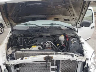 2008 Dodge 2500 ST z VIN 3D6WS26DX8G247943, wystawiony jako Copart lot #82167504 z przebiegiem 250 624 mil mil oraz Szkoda całkowita • Salvage title. Historia ofert i sprzedaży dostępna na DreamBid. Obrazek 13.