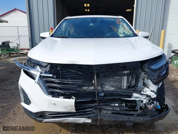 2022 Chevrolet Equinox LT with VIN 3GNAXUEV5NL228668, listed as a IAAI auction lot 41689351 with 24,913 mi miles. Bid and sale history available at carsss.com. Image 13.