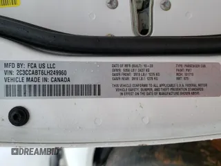 2020 Chrysler 300 S z VIN 2C3CCABT6LH249960, wystawiony jako Copart lot #49432224 z przebiegiem 65 453 mil mil oraz Szkody całkowita. Historia ofert i sprzedaży dostępna na DreamBid. Obrazek 13.