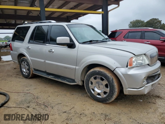 2006 Lincoln Navigator Luxury with VIN 5LMFU27516LJ14665, listed as a Copart auction lot 81501094 with 177,122 mi miles and Salvage Title. Bid and sale history available at carsss.com. Image 4.