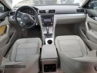 2013 Volkswagen Passat SE with VIN 1VWBH7A38DC086825, listed as a Copart auction lot 49668035 with 119,005 mi miles and Salvage title. Bid and sale history available at DreamBid. Image 8.