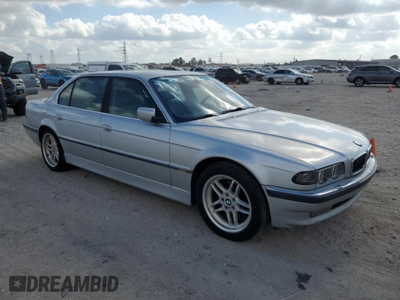 2001 BMW 7 Series 740iL with VIN WBAGH83471DP25381, listed as a Copart auction lot 82476994 with 236,876 mi miles and Clean Title. Bid and sale history available at carsss.com. Image 4.