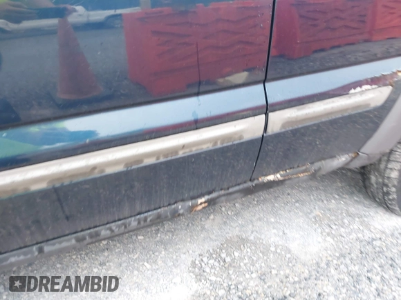 2003 Jeep Liberty Sport with VIN 1J4GL48K63W585973, listed as a IAAI auction lot 42235322 with 316,872 mi miles and . Bid and sale history available at DreamBid. Image 12.