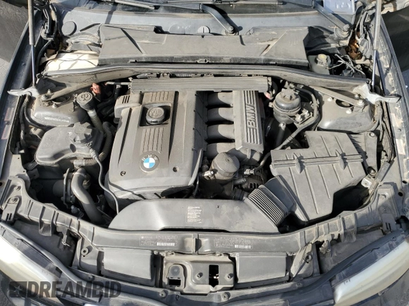 2012 BMW 1 Series 128i with VIN WBAUP9C55CVL91384, listed as a Copart auction lot 77684304 with 201,402 mi miles and Clean title. Bid and sale history available at DreamBid. Image 11.