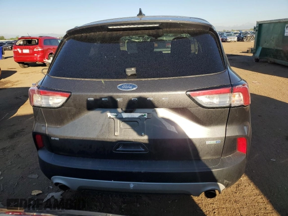 2020 Ford Escape SE z VIN 1FMCU9G65LUA69632, wystawiony jako Copart lot #58921965 z przebiegiem 8964 mil mil oraz Tytuł czysty. Historia ofert i sprzedaży dostępna na DreamBid. Obrazek 6.