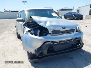 2016 Kia Soul with VIN KNDJN2A27G7844393, listed as a IAAI auction lot 41977051 with 91,380 mi miles. Bid and sale history available at carsss.com. Image 6.