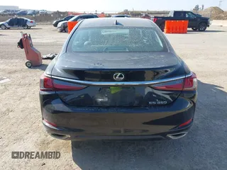 2020 Lexus ES with VIN 58ADZ1B1XLU070884, listed as a IAAI auction lot 41795531 with 76,483 mi miles. Bid and sale history available at carsss.com. Image 16.