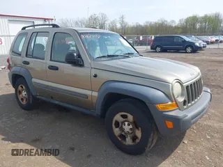 2005 Jeep Liberty Sport with VIN 1J4GL48K35W504401, listed as a IAAI auction lot 42171138 with 148,630 mi miles. Bid and sale history available at carsss.com. Image 1.