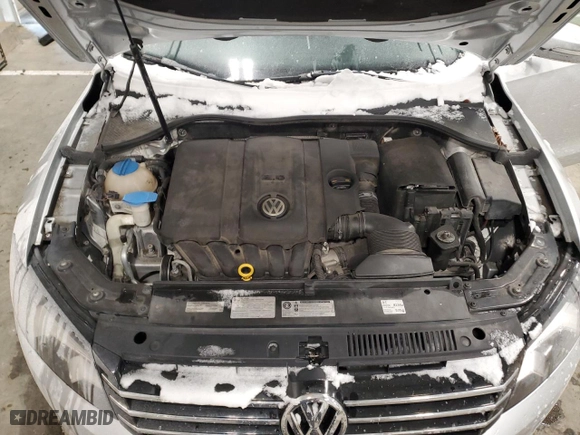 2014 Volkswagen Passat SE with VIN 1VWBP7A3XEC001570, listed as a Copart auction lot 45504675 with 139,112 mi miles and Clean Title. Bid and sale history available at carsss.com. Image 11.