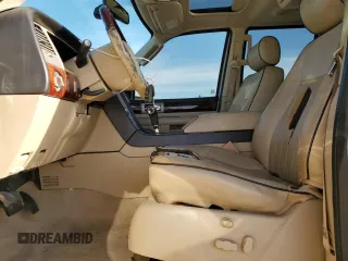 2006 Lincoln Navigator Luxury with VIN 5LMFU275X6LJ25406, listed as a Copart auction lot 49446525 with 182,029 mi miles and Salvage Title. Bid and sale history available at carsss.com. Image 7.