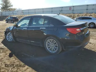 2012 Chrysler 200 Limited with VIN 1C3CCBCG1CN266826, listed as a Copart auction lot 49237655 with 116,243 mi miles and Clean Title. Bid and sale history available at carsss.com. Image 2.
