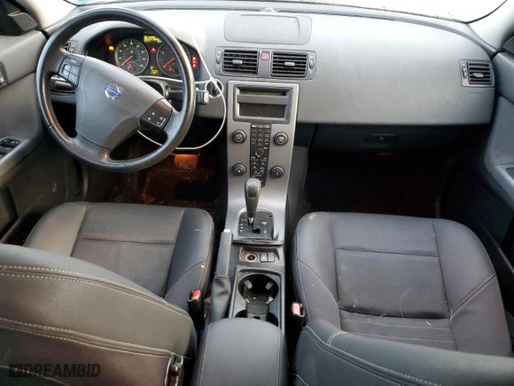2005 Volvo V50 with VIN YV1MW390052099722, listed as a Copart auction lot 84544754 with 87,435 mi miles and Salvage Title. Bid and sale history available at carsss.com. Image 8.