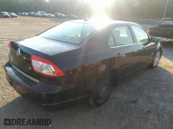 2008 Mercury Milan Premier with VIN 3MEHM081X8R608848, listed as a IAAI auction lot 42804879 with Not provided miles and . Bid and sale history available at DreamBid. Image 4.