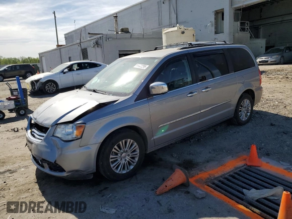 2015 Chrysler Town & Country Touring L with VIN 2C4RC1CG8FR561865, listed as a Copart auction lot 53851285 with 113,366 mi miles and Clean Title. Bid and sale history available at DreamBid. Image 1.