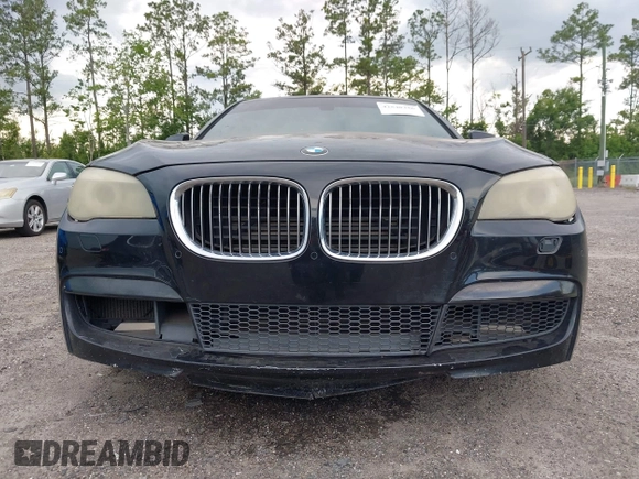 2011 BMW 7 Series 750Li с VIN WBAKB8C55BC852304, выставлен на аукционе IAAI как лот 42548356 с пробегом 166 529 миль миль и . История ставок и продаж доступна на DreamBid. Изображение 11.