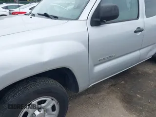 2006 Toyota Tacoma z VIN 5TETX22N26Z178272, wystawiony jako IAAI lot #42359672 z przebiegiem 414 561 mil mil oraz . Historia ofert i sprzedaży dostępna na DreamBid. Obrazek 18.