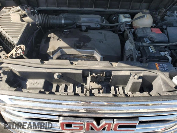 2018 GMC Acadia SLT with VIN 1GKKNMLA0JZ236851, listed as a Copart auction lot 73528254 with 134,247 mi miles and Salvage Title. Bid and sale history available at DreamBid. Image 12.