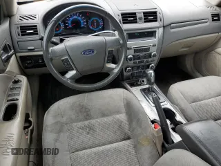 2012 Ford Fusion SEL z VIN 3FAHP0JA2CR232860, wystawiony jako Copart lot #57754735 z przebiegiem 234 638 mil mil oraz Szkody całkowita. Historia ofert i sprzedaży dostępna na DreamBid. Obrazek 8.