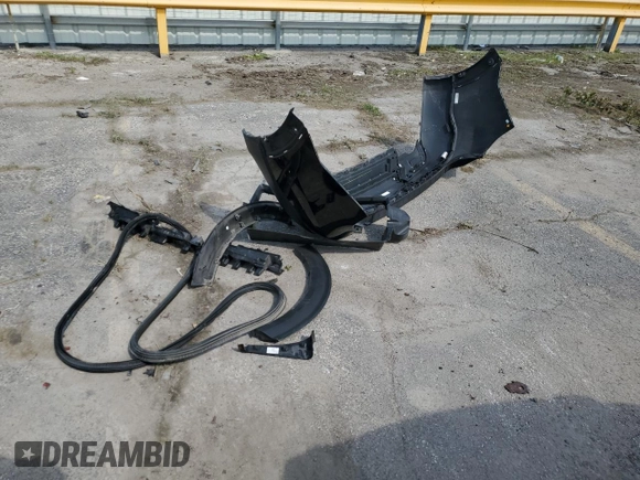 2020 Ford Explorer XLT z VIN 1FMSK8DH5LGC87327, wystawiony jako Copart lot #56248725 z przebiegiem 124 778 mil mil oraz Szkoda całkowita • Salvage title. Historia ofert i sprzedaży dostępna na DreamBid. Obrazek 13.
