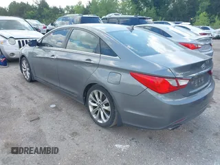 2013 Hyundai Sonata Limited with VIN 5NPEC4AC3DH683978, listed as a IAAI auction lot 42194847 with 138,995 mi miles and . Bid and sale history available at DreamBid. Image 3.