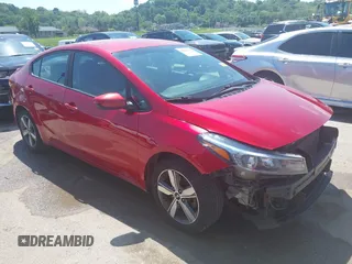 2018 Kia Forte LX z VIN 3KPFL4A74JE203440, wystawiony jako IAAI lot #42221626 z przebiegiem 161 264 mil mil oraz . Historia ofert i sprzedaży dostępna na DreamBid. Obrazek 1.