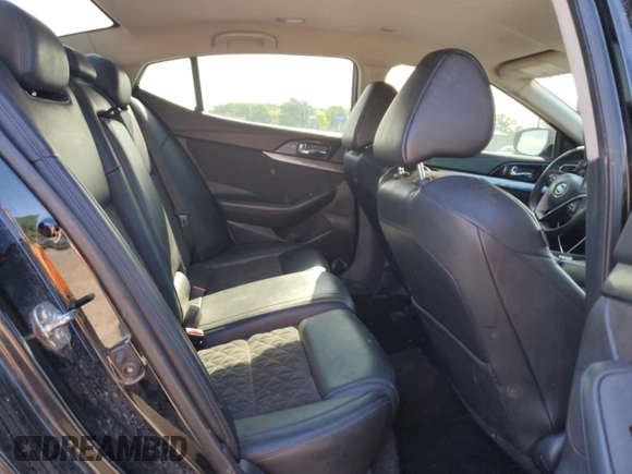 2016 Nissan Maxima SR with VIN 1N4AA6AP1GC446804, listed as a Copart auction lot 53394825 with 226,421 mi miles and Salvage title. Bid and sale history available at DreamBid. Image 10.