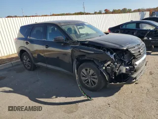 2023 Nissan Pathfinder S with VIN 5N1DR3AC9PC250102, listed as a Copart auction lot 76678834 with 30,525 mi miles and Salvage title. Bid and sale history available at DreamBid. Image 4.