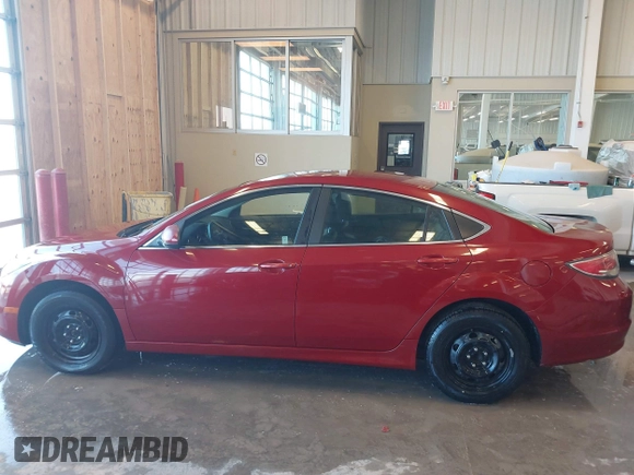 2009 Mazda 6 i Sport with VIN 1YVHP81A995M22508, listed as a IAAI auction lot 41626513 with 169,864 mi miles and . Bid and sale history available at carsss.com. Image 15.