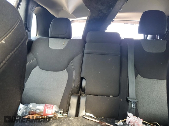 2017 Jeep Cherokee Sport with VIN 1C4PJMAB1HW563201, listed as a Copart auction lot 59742435 with 149,423 mi miles and Salvage title. Bid and sale history available at DreamBid. Image 10.