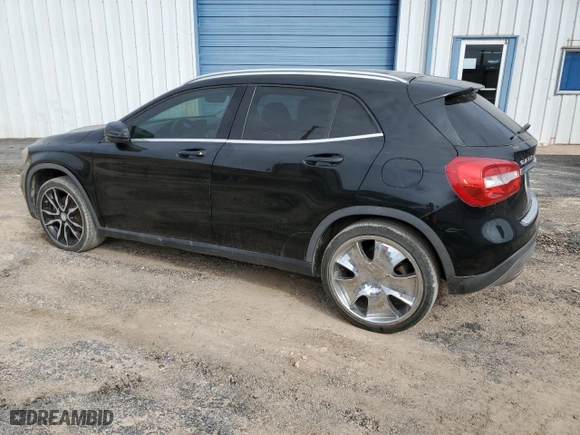2015 Mercedes-Benz GLA-Class GLA 250 with VIN WDCTG4EB7FJ165681, listed as a Copart auction lot 45054045 with NaN miles and Clean Title. Bid and sale history available at carsss.com. Image 2.