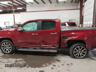 2020 GMC Canyon 4WD Denali with VIN 1GTG6EEN3L1152125, listed as a IAAI auction lot 41179798 with 26,882 mi miles. Bid and sale history available at carsss.com. Image 14.