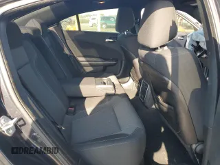 2019 Dodge Charger SXT z VIN 2C3CDXBG1KH644050, wystawiony jako Copart lot #52618035 z przebiegiem 110 442 mil mil oraz Szkoda całkowita • Salvage title. Historia ofert i sprzedaży dostępna na DreamBid. Obrazek 10.